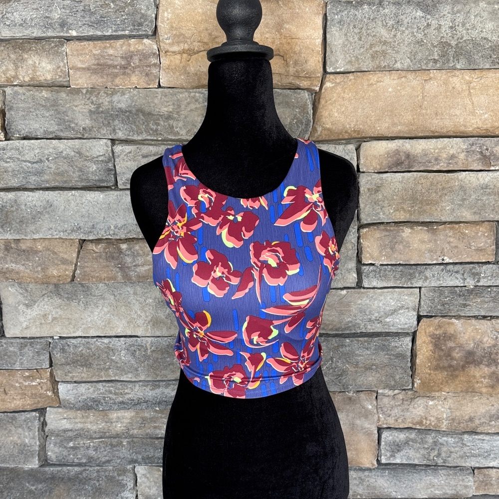 NWOT - ATHLETA - Conscious Crop Floral Printed Sports Bra